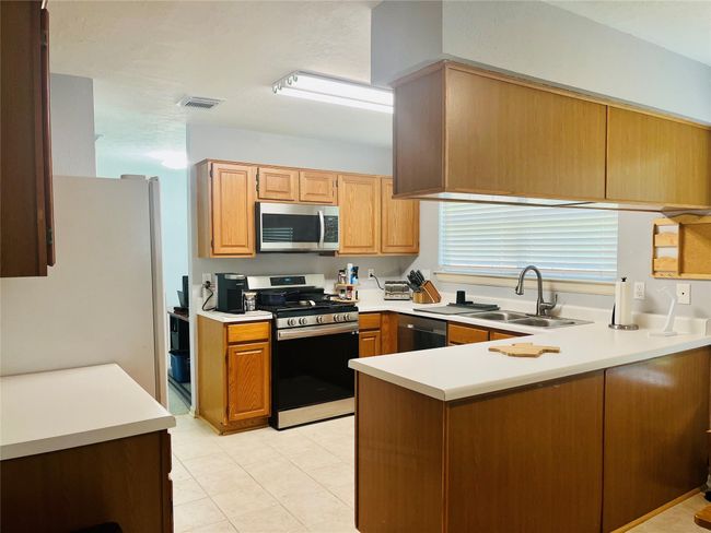 KITCHEN | Image 17