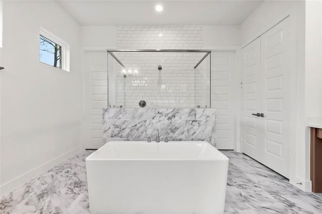 1016 Prescott Dr, House other with 4 bedrooms, 3 bathrooms and 3 parking in Conroe TX | Image 15