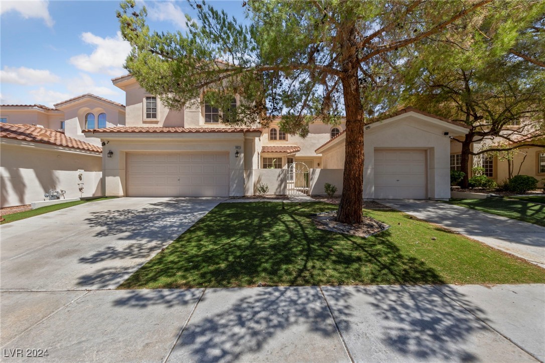 Whispering Cir, Henderson, NV 89012