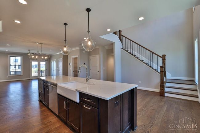 2908 Robertson Ave, House other with 3 bedrooms, 4 bathrooms and null parking in Cincinnati OH | Image 11