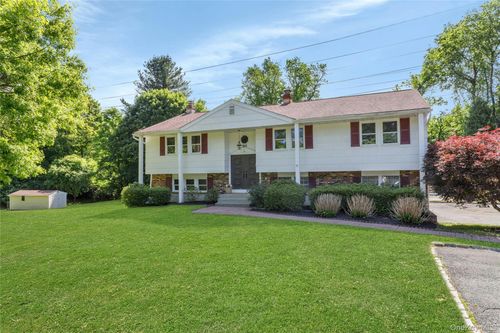 568 Saw Mill River Rd, Millwood, NY, 10546-1019 | Card Image