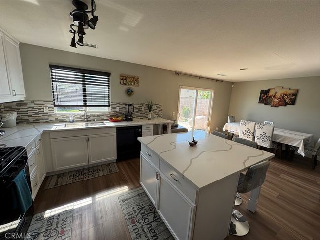 7671 Indian Canyon Cir, House other with 4 bedrooms, 2 bathrooms and 2 parking in Corona CA | Image 8