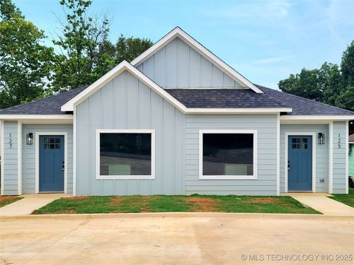 125 S Mclean Dr, Durant, OK, 74701-5329 | Card Image