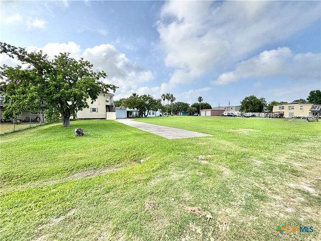 1306 Madison Ave, House other with 3 bedrooms, 2 bathrooms and null parking in Port O Connor TX | Image 15