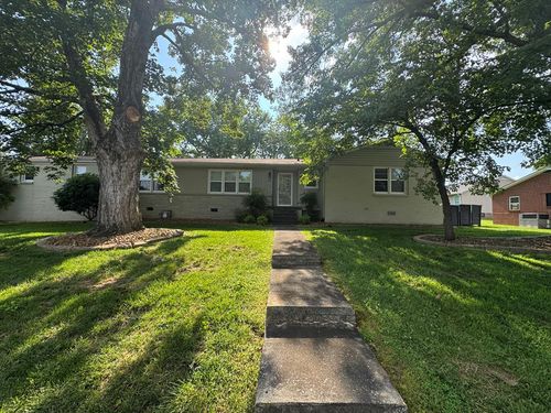 145 S Maple Ave, Cookeville, TN, 38501-4739 | Card Image