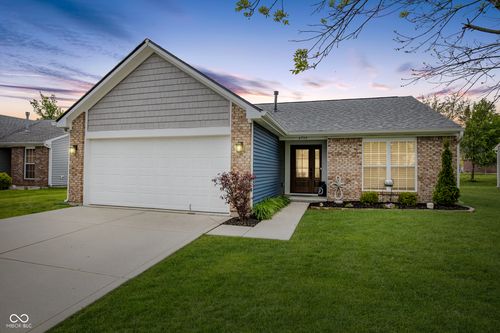 6735 Odessa Way, Mccordsville, IN, 46055-9300 | Card Image