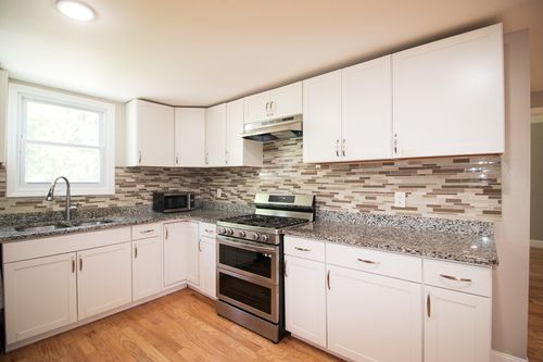 1-5 Westford Rd, Tyngsboro, MA, 01879-2796 | Card Image