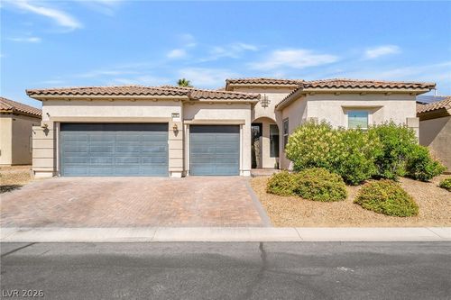 5781 Douglas Everett St, Las Vegas, NV, 89120-2602 | Card Image