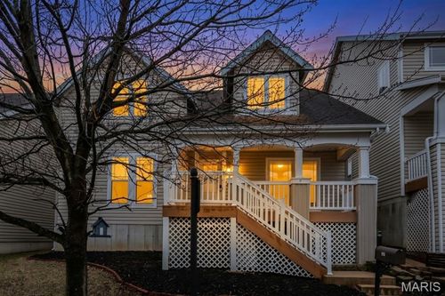 243 Vivaron Ave, Saint Charles, MO, 63303-4216 | Card Image