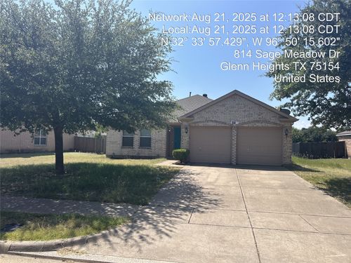 814 Sage Meadow Dr, Glenn Heights, TX, 75154-8421 | Card Image