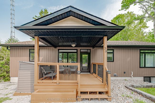 38 Pheasant St, House other with 4 bedrooms, 3 bathrooms and 4 parking in Omemee ON | Image 4