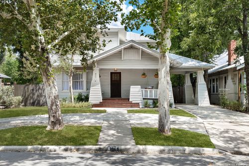 617 Park Ave, San Antonio, TX, 78212-4537 | Card Image