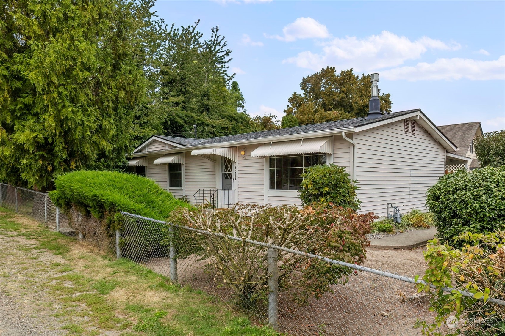 Snyder Ave, Bremerton, WA 98312