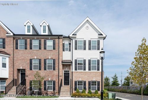 16 River St, Red Bank, NJ, 07701-1303 | Card Image