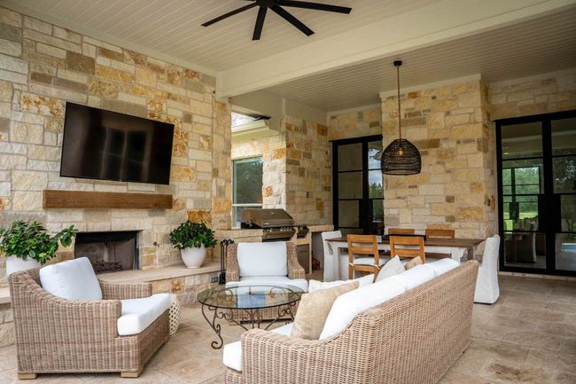 1921 Ruby Ranch Rd, House other with 3 bedrooms, 2 bathrooms and 4 parking in Buda TX | Image 29
