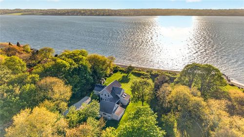 59 High Hill Rd, Tiverton, RI, 02878-5005 | Card Image