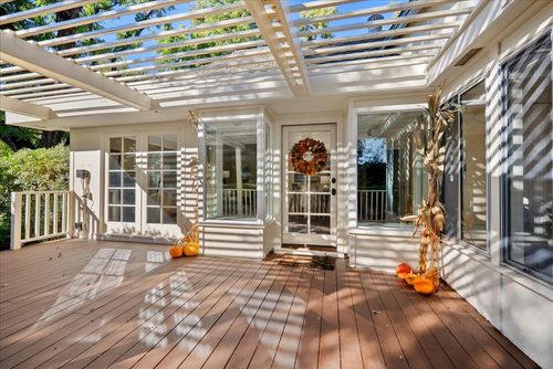 43120 Montgomery Avenue, Davis, CA, 95618 | Card Image