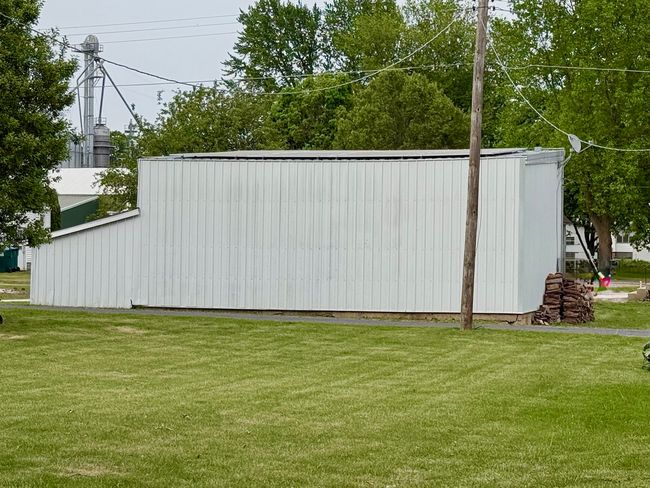 201 N Meyers Ave, House other with 4 bedrooms, 2 bathrooms and 2 parking in MILLEDGEVILLE IL | Image 10