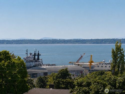 301-1016 N Garden Street, Bellingham, WA, 98225 | Card Image