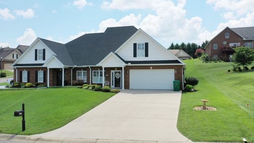 573 Kensington Dr, Morristown, TN, 37814-2192 | Card Image