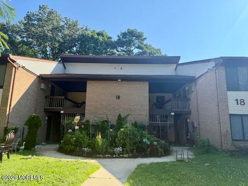 d-18 Pine Cluster Cir, Manalapan, NJ, 07726-1978 | Card Image