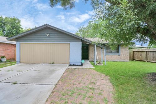 4803 Beechaven St, Houston, TX, 77053-3704 | Card Image