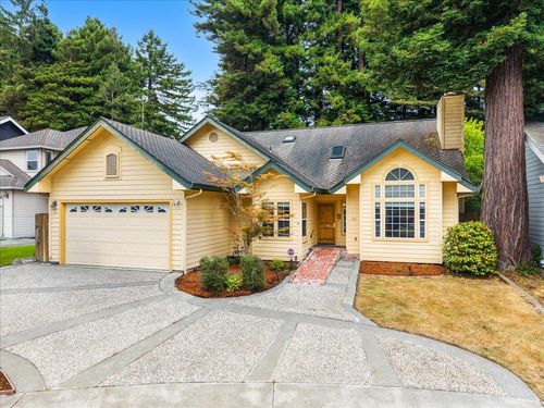 4381 Cedar St, Eureka, CA, 95503-6208 | Card Image
