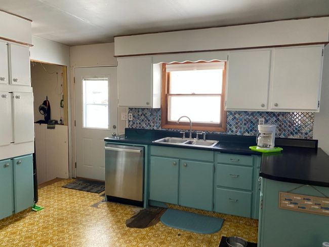 106 3 Rd St, House other with 3 bedrooms, 1 bathrooms and null parking in Alpha MI | Image 7