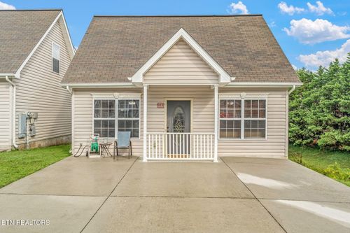 12-921 Hazelbrook Way, Knoxville, TN, 37912-3784 | Card Image