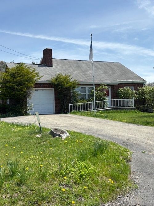 438 Fayette Springs Rd, Chalk Hill, PA, 15421-1101 | Card Image