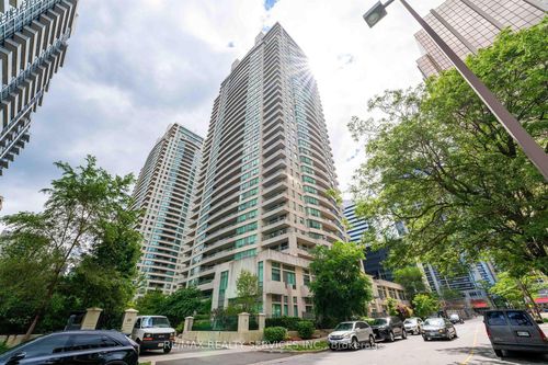 2109-23 Hollywood Ave, North York, ON, M2N7L8 | Card Image