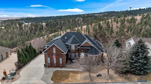 3937 City View Dr, Rapid City, SD, 57701-2367 | Card Image