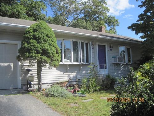57 Roundway Dr, Coventry, RI, 02816-5368 | Card Image
