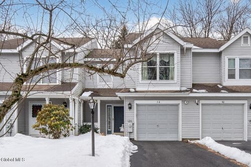 38 Stoney Creek Dr, Clifton Park, NY, 12065-6638 | Card Image