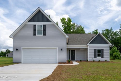 303 Ramonas Lake Ct, New Bern, NC, 28560-8964 | Card Image