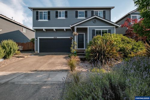 2958 23rd Av Nw, Albany, OR, 97321 | Card Image