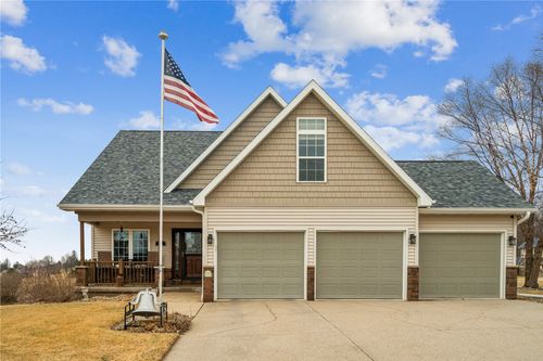 110 Willow Ln, North Liberty, IA, 52317-9195 | Card Image