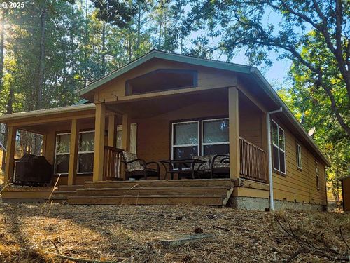 190 N Sentosa Lake Rd, Tygh Valley, OR, 97063-9758 | Card Image