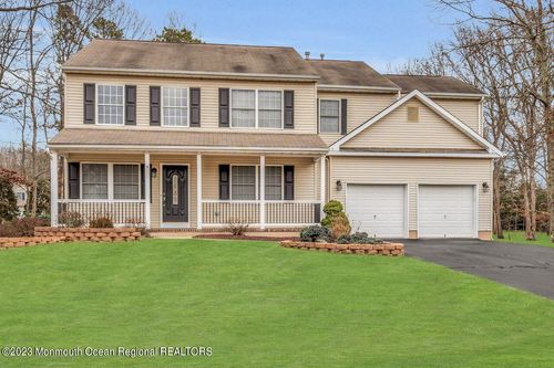 9 Dolphin Ct, Jackson, NJ, 08527-4800 | Card Image