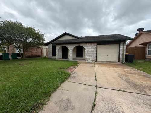 1422 Kappa St, Pasadena, TX, 77504-3923 | Card Image