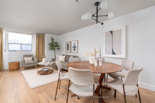 1601-3845 Lake Shore Blvd W, Etobicoke, ON, M8W4Y3 | Card Image