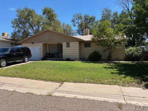 18 Dundee Ln, Pueblo, CO, 81001-1728 | Card Image