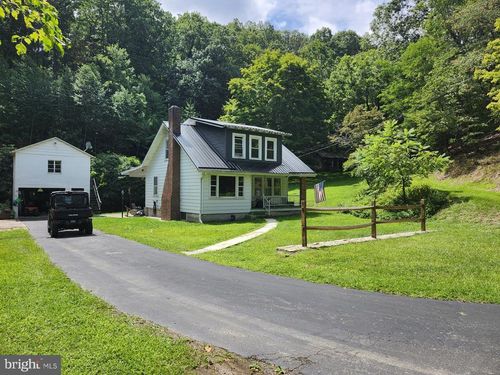 6836 State Road 55, MOOREFIELD, WV, 26836-8524 | Card Image