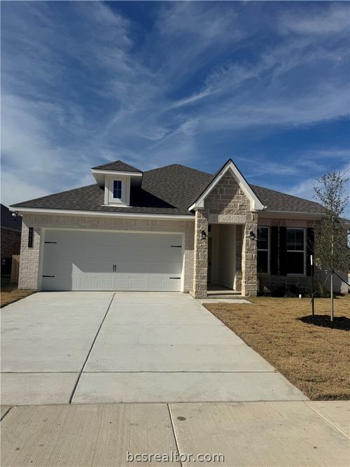 6443 Raleigh Loop, College Station, TX, 77845-0056 | Card Image