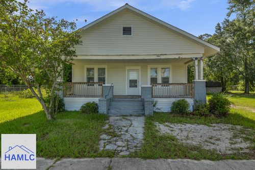 813 Brunel St, waycross, GA, 31501-2114 | Card Image