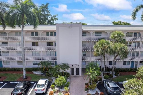 apt-h1-2004 Granada Dr, Coconut Creek, FL, 33066-1153 | Card Image
