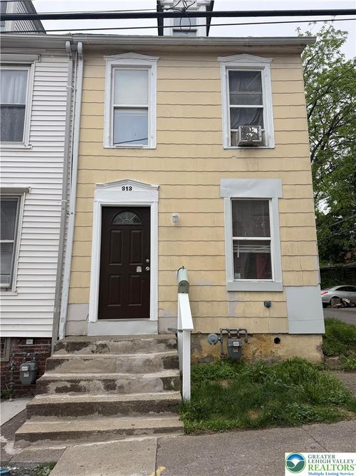 313 N Church St, Allentown, PA, 18102-3360 | Card Image