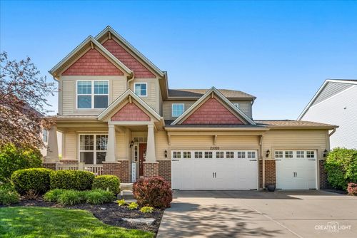 25305 Bay Tree Cir, Shorewood, IL, 60404-8235 | Card Image