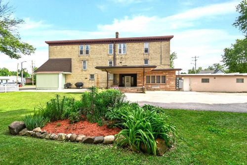 219 Lincoln Ave, Rio, WI, 53960-8046 | Card Image