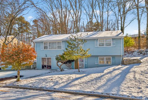 324 Hillside Dr, Neptune, NJ, 07753-5406 | Card Image